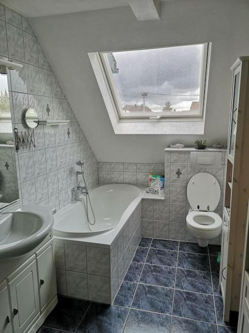 Appartement Drei Mit Kueche & Bad *