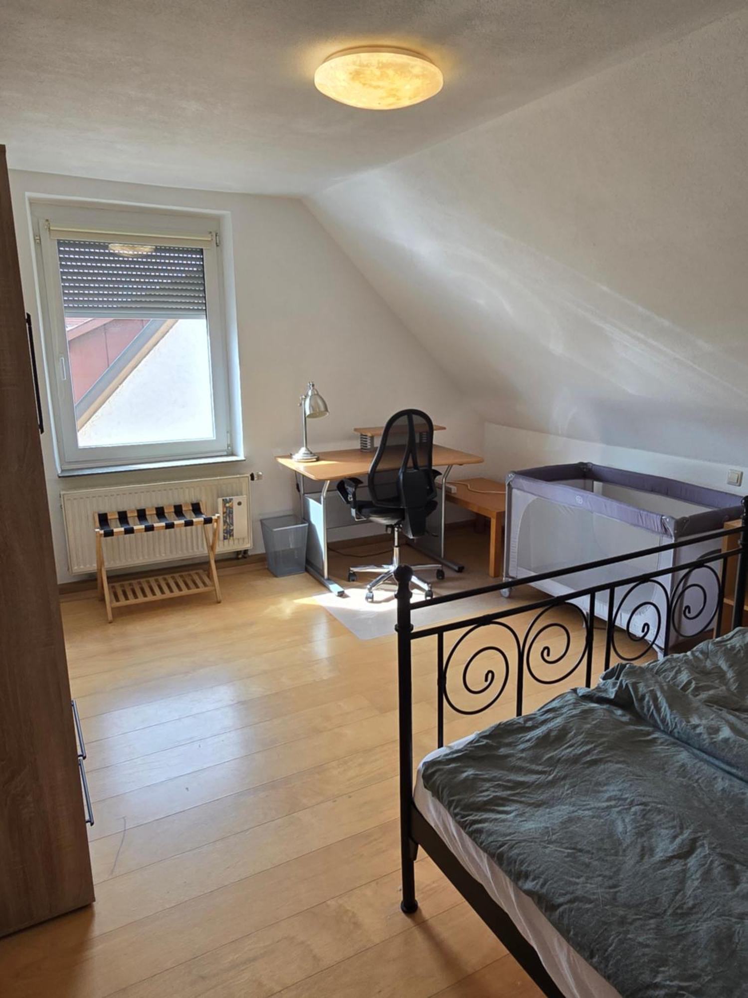 Drei Mit Kueche & Bad Appartement